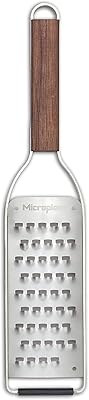 Ultra coarse blade cheese grater Microflight 43208 Master Series with stainless steel wooden handle.. DIAYTAR NIGERIA: Making online shopping accessible with affordable prices and nationwide delivery service.