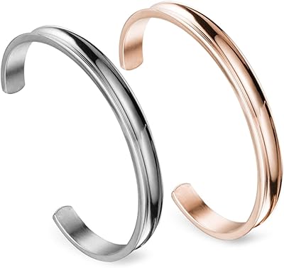 Zuo bao bracelet in stainless steel grooved cuff for women and girls.. Order today, receive in days — DIAYTAR Nigeria makes it possible.