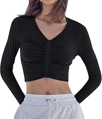 High short with long sleeves and V -neck for yoga training, seamless short race, top slim top for women.. DIAYTAR NIGERIA: Bringing quality products to your doorstep at prices that won't break the bank.