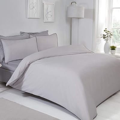 Sleepdown reversible bedroom, soft and easy to maintain, with piped edges, united anthracite gray, with pillowcases - Double size (200 cm x 200 cm).. Shop with purpose at DIAYTAR NIGERIA and discover a world of products at budget-friendly prices.
