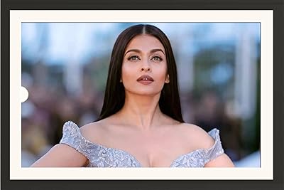 Studio Avinash Aishwarya Rai Bachchan framed photo to hang on the wall without glass for the decoration of the house, the office, the living room and the bedrooms (13 x 18 inches).. DIAYTAR NIGERIA: Where smart shoppers find everything they need at prices they can afford.