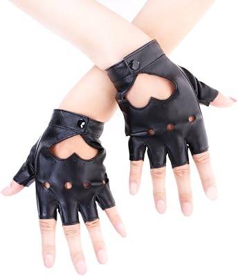Jisen Half-Doigts Gloves in Female for Women, Patter Cleaned Punk Heart.. Unlock a world of affordable products with DIAYTAR NIGERIA's expansive e-commerce platform.