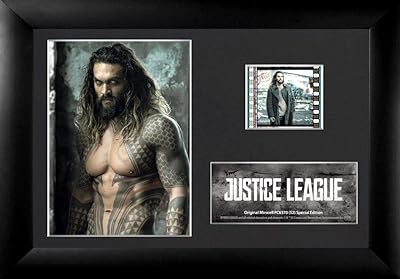 Series of Aquaman films - Jason MOWA - Justice League - Display of office film cells - With 35 mm film clip.. Experience shopping without compromise at DIAYTAR NIGERIA, with vast selection and quick delivery.
