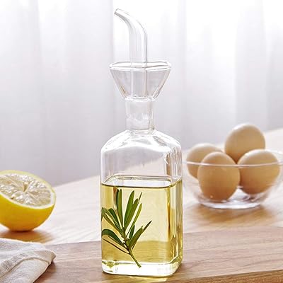 Bottle of glass oil for olive oil distributor, dispenser of cooking oil and glass vinegar with nozzle for kitchen and barbecue (125 ml/4.8 oz).. DIAYTAR Nigeria: Where affordability meets fast and reliable e-commerce service.