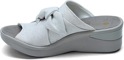Bzis Smile Sandals for Women.. Experience hassle-free shopping with DIAYTAR NIGERIA's user-friendly platform and prompt delivery service.