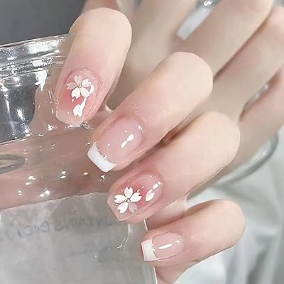 Set of short pressure fakes at pressure, pretty French nails in flower petals, flesh color, sequins, for women and girls, acrylic nail decoration, 24 pieces.. DIAYTAR NIGERIA brings the marketplace home to you with affordable prices and delivery in 5-8 days.