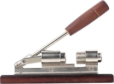 Open-Bestonzone Ouvre-Noix tool with wooden base for nuts, chestnuts, nuts, hazelnuts and almonds.. Experience budget-friendly shopping at DIAYTAR NIGERIA, Nigeria's premier online marketplace with quick delivery.