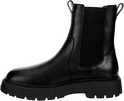 Ragnar - Chelsea boot in leather to put on men with eyelet sole.. Experience the power of choice with DIAYTAR NIGERIA's vast catalog and affordable 5-8 day delivery.