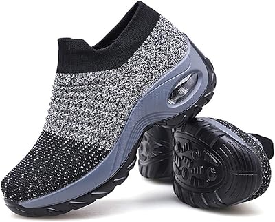 Walking shoes in the form of socks, moccasins, shoes to put on women, girls and ladies, shoes to put on with air cushion for contemporary jazz dance.. DIAYTAR NIGERIA: Making online shopping accessible with affordable prices and nationwide delivery service.