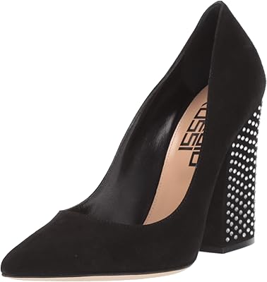 Sergio Rossi shoes for women.. DIAYTAR NIGERIA: Where affordability meets variety, with thousands of products delivered in less than 8 days.