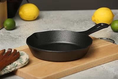 Emirates cast iron frying stove, black, size 20 cm.. DIAYTAR NIGERIA delivers value, variety, and convenience with our nationwide 5-8 day shipping.