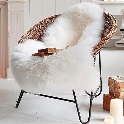 Luckhas elegant ultra -soft and silky carpet in false sheepskin, bedside carpet for bedroom, living room, children's bedroom carpets.. Discover the perfect balance of price and convenience with DIAYTAR NIGERIA's nationwide e-commerce platform.
