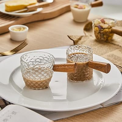 Cup with Panticat Panticat with single beak with wooden handle, EXPRESSO Cup 115 ml, Small glass cup of milk with handle, for coffee with milk and espresso machine (vertical lines - 2 pieces).. Shop with confidence at DIAYTAR NIGERIA, enjoying competitive prices and delivery within 8 days.