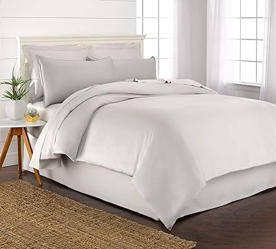 King size bed set in pure bamboo - 100 % organic bamboo, luxuriously soft and refreshing - 3 -room set - 1 duvet cover with buttons and attachments, 2 pillowcases (King size, white).. Discover the joy of choice with DIAYTAR NIGERIA's extensive selection and budget-friendly shipping.