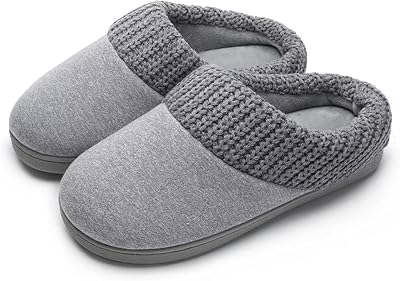 Comfortable slippers in knitted fabric lined with coral fleece for women, soft and comfortable memory foam slippers, easy to wear, for the house, the interior and the outside.. Join thousands of satisfied shoppers on DIAYTAR Nigeria.