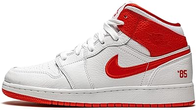 Basketball shoe Air Jordan 1 Mid (GS) for boy.. Your complete retail destination, DIAYTAR NIGERIA combines extensive variety with prompt delivery.