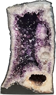 Collection of geode of shubhangali amethyst geode rocks, large amethyst caves, sculpted geode specimen of approximately 90 pounds.. DIAYTAR NIGERIA brings the market to your fingertips with affordable prices and prompt delivery service.