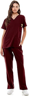 Set of scrub for women - Light high with 8 pockets with tightening cord and extendable V collar in 4 directions and pants with elastic waist.. Experience the ultimate in shopping convenience with DIAYTAR NIGERIA's vast catalog and 5-8 day delivery.