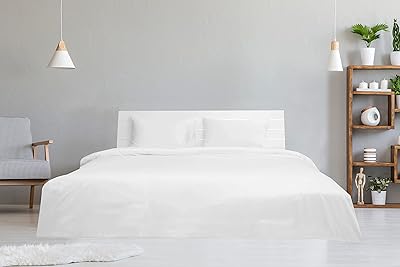 Cotton fabric covers with a plain color pattern, white color - single size/double.. DIAYTAR NIGERIA: Where shopping is easy, prices are low, and delivery is just days away.