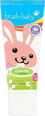 Brush brush for babies and children with mint apple.. DIAYTAR NIGERIA revolutionizes online shopping with competitive prices and reliable 5-8 day delivery.