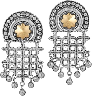 AHELI HEELLS CLUSTER HEARTH EAR EAR, Vintage -inspired oxidized earrings, ethnic Bollywood ethnic jewelry for women.. Why waste time in traffic when you can shop online at DIAYTAR Nigeria? Enjoy convenience, unbeatable prices, and prompt delivery anywhere in Nigeria.