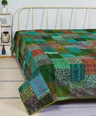 Handycraft India Patchwork Kantha Quilt Patola Covers in Hand done by hand.. DIAYTAR NIGERIA combines affordability with convenience, delivering your purchases within 5-8 days.