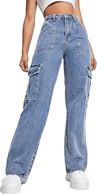 High -waisted cargo jeans with flap pocket and wide leg for women.. Experience the joy of discovery with DIAYTAR NIGERIA's vast catalog and nationwide affordable delivery.