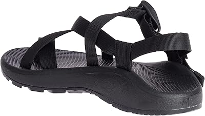 Sports sandals ZCLOUD 2 Chaco for men.. Shop smarter with DIAYTAR NIGERIA's vast product range and budget-friendly delivery within the week.