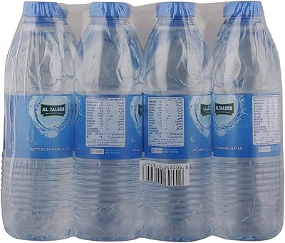 Drinking water bottle Jleeb for pets, 0.5 l (package of 12).. Shop from Nigeria's largest product selection at DIAYTAR, with budget-friendly prices and swift delivery.