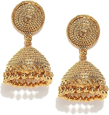 Zafiri pearl earrings for women (gold color) (ZPFK6632 model).. Unlock access to a wide range of products with DIAYTAR NIGERIA's affordable e-commerce platform.