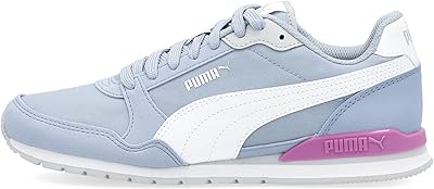 St Runner V3 L sneakers for unisex, white, size 42/47 eu.. Unlock endless possibilities with DIAYTAR NIGERIA's affordable marketplace and reliable delivery service.