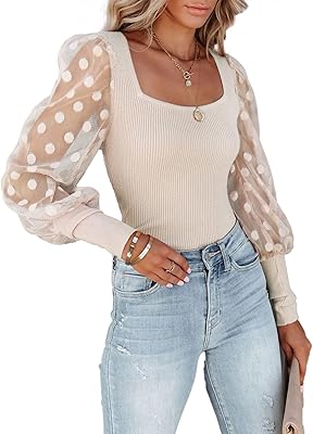 Square collar pea tops for women, long sleeves and chopped skinny pattern.. DIAYTAR NIGERIA: Where shopping meets satisfaction with affordable prices and delivery within 8 days.