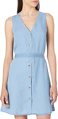 Short dress Vero Moda for women, single size, red - relaxed dresses.. Shop smart with DIAYTAR NIGERIA, offering a vast product range delivered to your doorstep within a week.