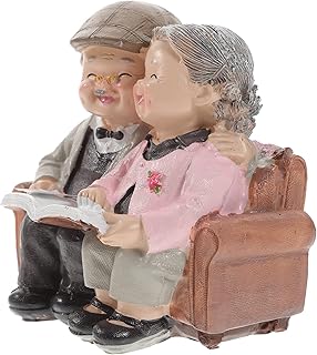 VEIMON Old couple grandparents Cake Figures miniature married and married for the Valentine's birthday wedding party.. DIAYTAR NIGERIA: Your trusted partner for affordable online shopping with reliable delivery timeframes.