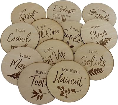 Daisy & Me | Baby wooden greeting cards - Assortment of 12 - Photography accessories for newborns.. Experience shopping freedom with DIAYTAR NIGERIA's vast catalog and nationwide 5-8 day shipping.