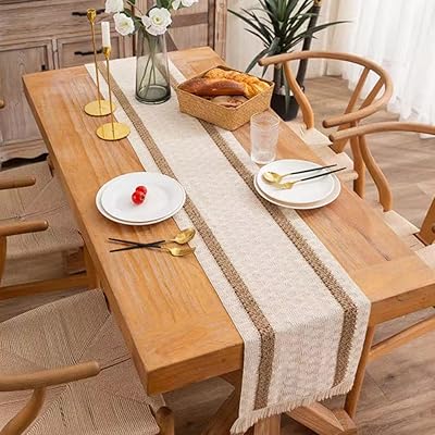 Farm style table runner in rustic jute canvas beige bohemian cream with fringes.. DIAYTAR NIGERIA: Nigeria's answer to affordable online shopping with reliable 5-8 day delivery guarantee.