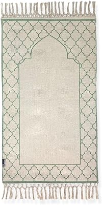 A small prayer prayer for children from Khamsa Green, size 55 cm x 100 cm, green.. DIAYTAR NIGERIA: Your gateway to affordable shopping with thousands of products delivered nationwide.