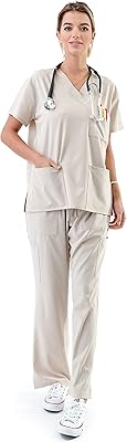 Medical set for women - Extendable breastfeeding pants in 4 directions, 8 pockets, V -neck and tightening cord.. DIAYTAR NIGERIA: Where every Nigerian finds what they need at prices they can afford, delivered promptly.