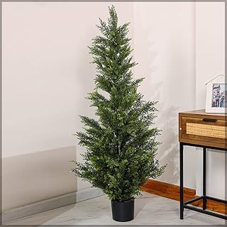 Yatai topiary cedar about 15 meters high artificial cedar pine in pots.. Experience the convenience of online shopping with DIAYTAR NIGERIA's reliable 5-8 day delivery service.