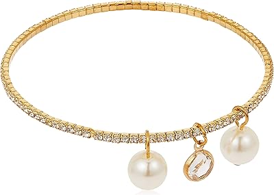 Women's bracelet single size - gold, steel alloy, without precious stones.. Your digital shopping companion, DIAYTAR NIGERIA offers exceptional value with delivery in less than 8 days.