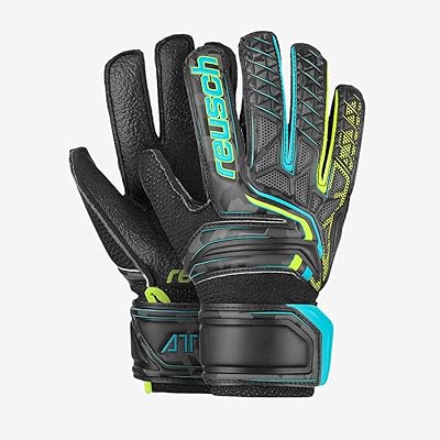 Reusable goalkeeper glove attractkt rg at open end.. Shop without boundaries at DIAYTAR NIGERIA, offering extensive variety at prices you'll appreciate.