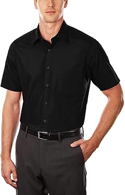 Van Heusen shirt dressed in a united popline with short sleeves for men, regular cutting.. Your shopping dreams realized through DIAYTAR NIGERIA's affordable platform with reliable delivery times.