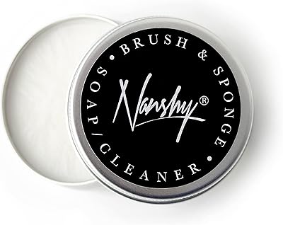 Makeup brush sponge of cleaning soap and natural Nanshi applicator.. DIAYTAR NIGERIA provides endless shopping possibilities with affordable prices and prompt delivery service.