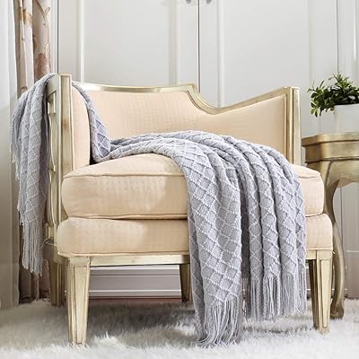 Rustic sofa blanket for a comfortable and light warm and light sweet bedroom bedroom.. DIAYTAR NIGERIA transforms online retail with unbeatable prices and consistent delivery timeframes.