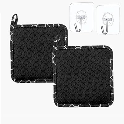 Set of oven gloves for maneuvers with non -slip silicone and heat resistant.. DIAYTAR NIGERIA delivers on our promise of variety, affordability, and prompt nationwide service.