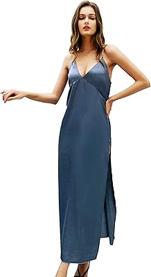 Luxury silk satin pajamas for women, V -neck, long sleeves, side slit, sexy, delicate pearls, spaghetti straps, chain necklace, fine nightmares, united color.. DIAYTAR NIGERIA makes every shopping desire a reality with affordable prices and delivery in 5-8 days.