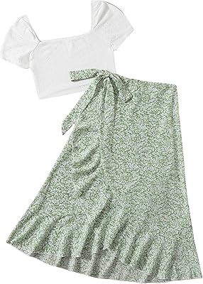 Two-room sets for women consisting of a short t-shirt and a high-waisted wallet skirt.. For everyday items and more, trust DIAYTAR Nigeria.