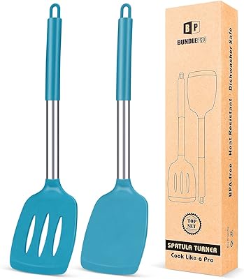Set of 2 silicone spatulas, durable non -stick, heat resistant, BPA -free, kitchen utensils perfect for fish, eggs and blue pancakes.. DIAYTAR NIGERIA: Simplifying access to thousands of products with affordable nationwide shipping.