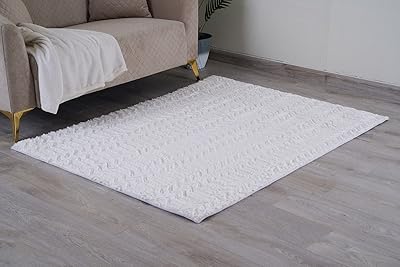 Fur carpet Ban Emirates Home Farnishing Urban Cosy 160x230 CM ivory.. Shop without limits at DIAYTAR NIGERIA and receive your purchases at budget prices within the week.