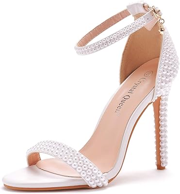 High -ended heeled sandals open and pearls, high heeled sandals for bride, weddings and evenings.. Discover shopping simplified with DIAYTAR NIGERIA's comprehensive platform and reliable 5-8 day shipping.